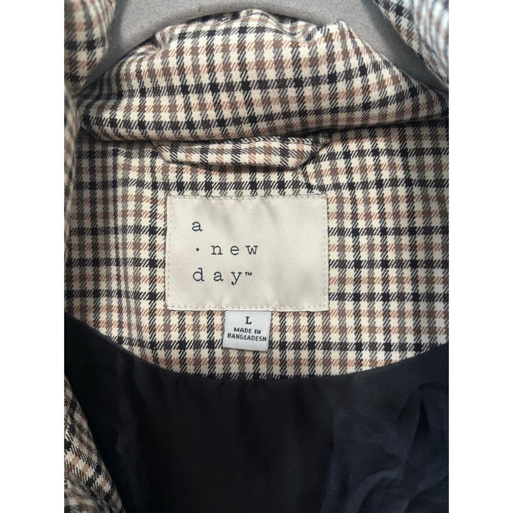 A New Day Women’s Plaid Puffer Vest Beige Brown Black Quilted Snap Zip Jacket - Picture 9 of 9